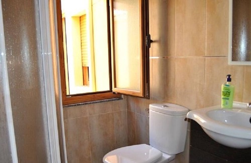 Blanco Casa | Awesome home to big families or friends group in Salamanca (VuT. 37/0000106 )