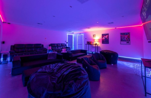 West Hills Casa | Awesome House w/Heated Pool, Theater & Game Room!