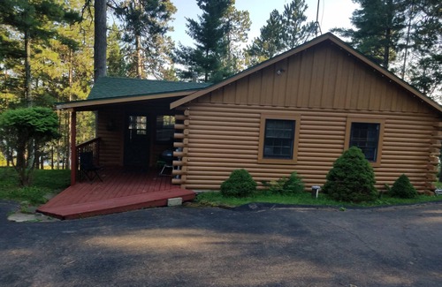 Solon Springs Casa | Awesome Lake Home Barnes, WI en pistas de nieve / ATV