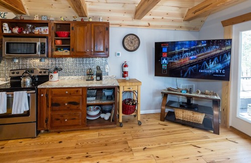 LaGrange Cabina | Impresionante cabina Lakefront Lakehouse En Lagrange