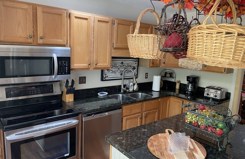 Brevard Casa | Awesome Mountain Home Get- Away- Connestee Falls- Senderismo, kayak, ciclismo y mr