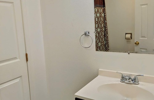 Saint Roch Casa | Awesome Neighborhood... Great Marigny St Location!! Completely remodeled.