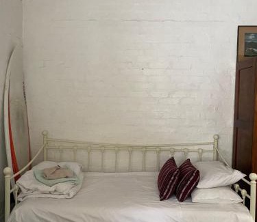 Westcliff Cama Y Desayuno | Awesome room in surf house