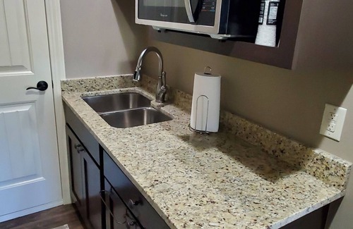 Gilbert Apartamento | Awesome Sunsets - Lakefront Studio Apartment