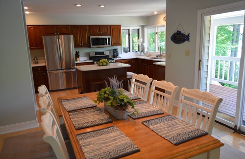 Bracey Casa | Impresionantes vistas! ¡Dos cocinas completas y una relajante zona de fogatas!