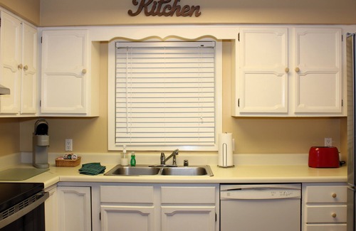 Hot Springs Village Casa | Awesome Waterfront Townhome on Lake DeSoto