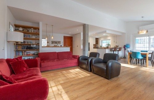 Pinares de San Anton Casa | AXARQUÍA - Maravillosa casa de campo con piscina elevada y WiFi Gratis