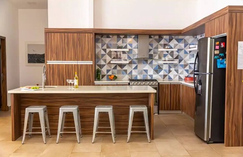 La Libertad Casa | Ayanna Beach Front Heaven
