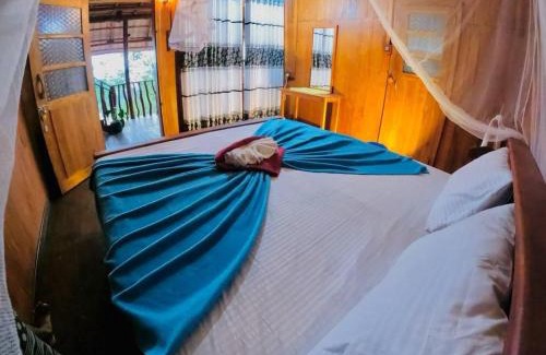 Koslanda Cama Y Desayuno | Aybish Resort - Diyaluma