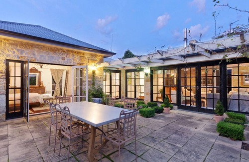 Mittagong Casa | Aylmerton House + Cottage for 14, Southern Highlands