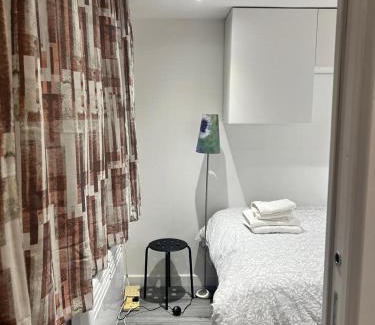 Ongar Apartamento | AYOS