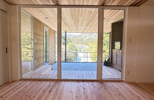 Nagahama Casa | Ayu House Nagahama Shiga There is a BBQ space with a panoramic view of the Takatoki River / Nagahama City Shiga
