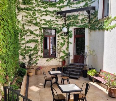 Odessa City Center Hotel | Ayvazovsky Hotel