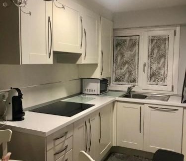 Centro histórico de Zaragoza Apartamento | AZ El Balcón a la Basílica IV