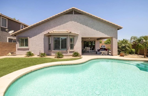 Rancho Gabriela Casa | AZ Sun Palm Retreat w/optional Private Heated Pool