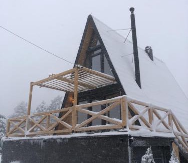 Divcibare Chalet De Esquí | Azalea Chalet