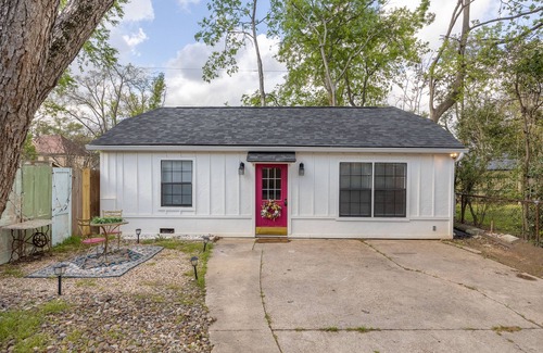 Tyler Cabaña | Azalea Trail Cottage