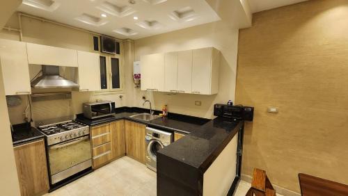 Bab Sharqi Apartamento | Azarita luxury apartment - families only