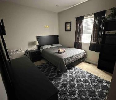 Colorado Springs Casa | AZGuestHouse at Halifax Queenbedroom-Privatebathroom