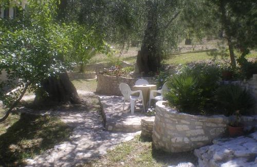 Chiesiola Cama Y Desayuno | Azienda Agricola B&B Macchiaria