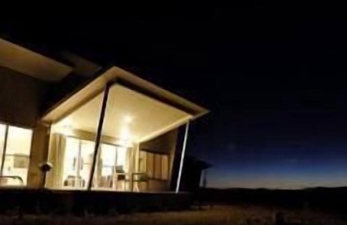 Ballandean Casa | Azjure Studio Retreat