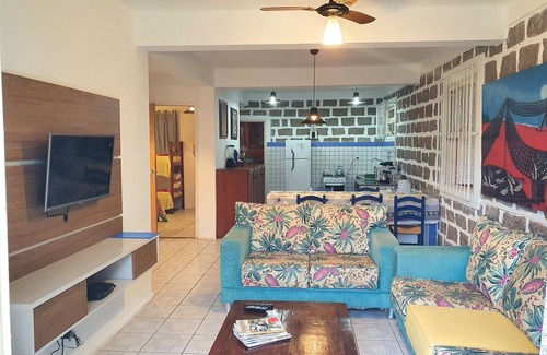 Florianopolis Cabaña | Azoriana - Charming Portuguese Azorean Beach Home - 5 steps to White-Fine-Sand