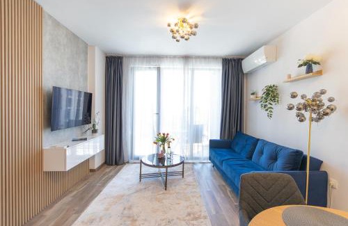 Saints Constantine and Helena Apartamento | Azur Pearl by RV Apartments