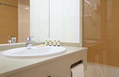 Bahía de San Antonio Hotel | azuLine Hotel Bergantín