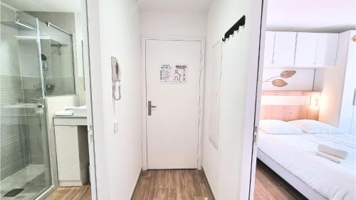 Cogolin Apartamento | AZUR Neuf- Climatisé - Centre ville
