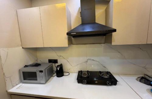 Chhatarpur Apartamento | Azure apartment Chhatarpur