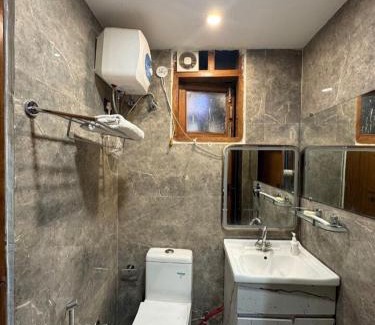 Chhatarpur Apartamento | Azure apartment Chhatarpur