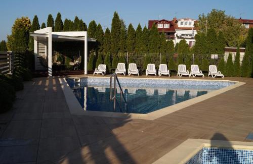Kolobrzeg Apartamento | Azure Premium Residence BASEN ZEWNĘTRZNY z leżakami, JACUZZI