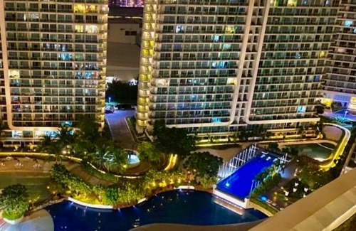 Pasay Apartamento | Azure Urban Resort Condo in Parañaque