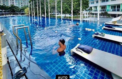 Pasay Apartamento | Azure Urban Resort Condo in Parañaque