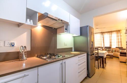 Roches Noires Casa | Azuri Ocean Village - Elegant 3-Bedroom Apartment with Private Garden, Beach & Pool Access in Roches Noires