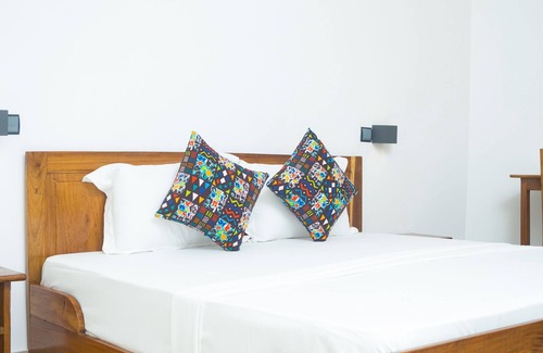 Lome Hotel | AZURIA HOTEL