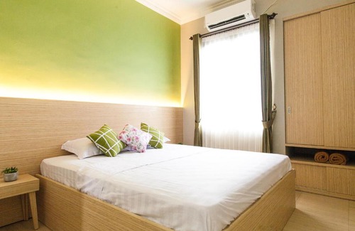 Sedati Casa | Azzahra Guest House Syariah near Juanda