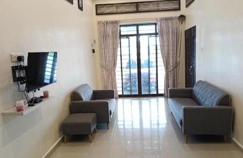 Gua Casa | azzahra homestay