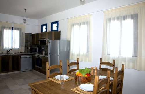 Agios Georgios Pegeias Apartamento | Azzurro Luxury Holiday Villas