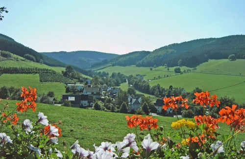 Oberhenneborn Apartamento | Bärenhöhle, 63sqm, 2 bedrooms, max. 4 persons