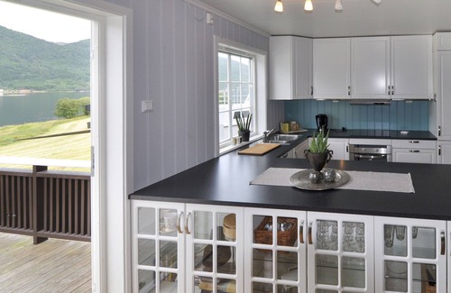Torjulvagen Casa | Bøgeilen by Interhome