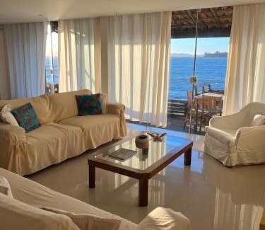 Praia Rasa Casa | Búzios casa pé na areia em condomínio beira mar
