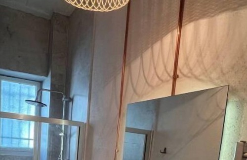 Adalar Apartamento | Büyükada’da Deniz Manzaralı Köşk