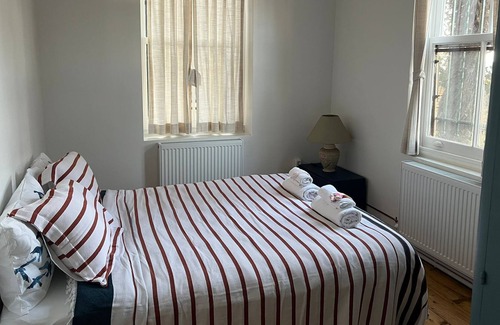Adalar Apartamento | Büyükada’da Deniz Manzaralı Köşk