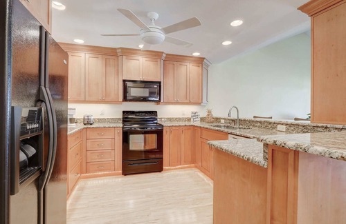 Royal Harbor Condominio | B-2 - Close to Beaches W/ Pool and Gulf Access