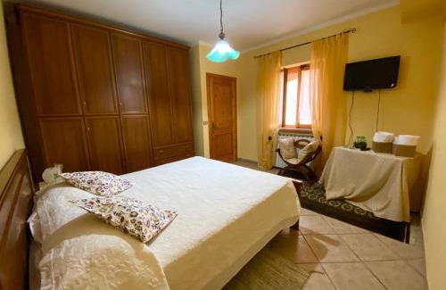 Massa d'Albe Cama Y Desayuno | B&B A Casa di Nonna