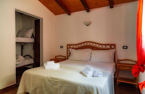 Vizzini Casa | B&B Agriturismo 'A Cunziria