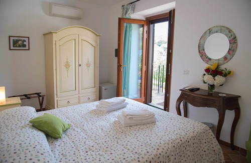 Centola Cama Y Desayuno | B&B Al Casalicchio