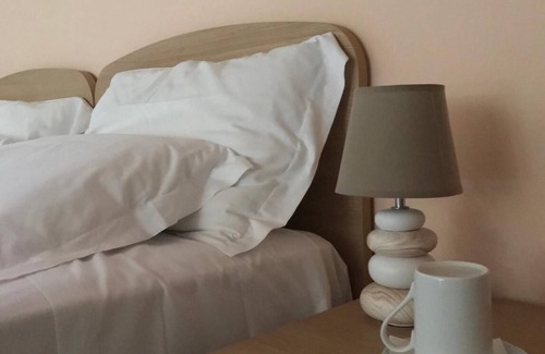 Albese con Cassano Cama Y Desayuno | B&B al Pesce Vela