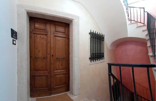 Trani Cama Y Desayuno | B&B Al Vico